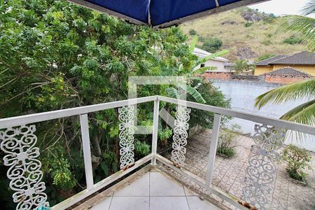 Casa à venda com 600m², 5 quartos e 5 vagas Casa à venda com 600m², 5 quartos e 5 vagasVaranda da Suíte 4