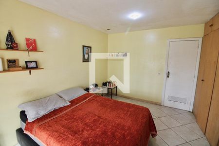 Casa à venda com 600m², 5 quartos e 5 vagas Casa à venda com 600m², 5 quartos e 5 vagasSuíte 3