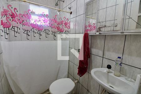 Casa à venda com 600m², 5 quartos e 5 vagas Casa à venda com 600m², 5 quartos e 5 vagasBanheiro de Serviço