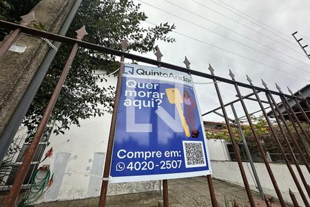 Casa à venda com 220m², 4 quartos e 5 vagasPlaca 