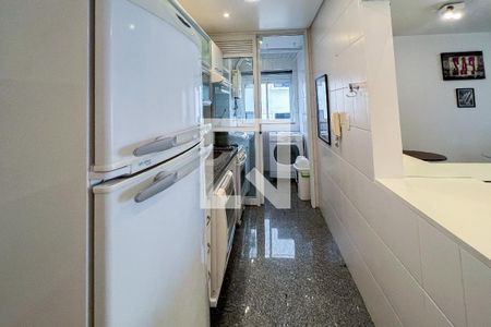 Apartamento para alugar com 67m², 2 quartos e 2 vagas Apartamento para alugar com 67m², 2 quartos e 2 vagasCozinha