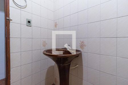 Casa à venda com 120m², 3 quartos e 1 vagaBanheiro 2