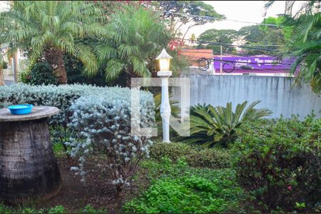 Casa à venda com 280m², 3 quartos e 4 vagas Casa à venda com 280m², 3 quartos e 4 vagasÁrea comum