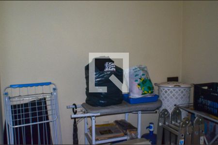 Casa à venda com 280m², 3 quartos e 4 vagas Casa à venda com 280m², 3 quartos e 4 vagasQuarto de Serviço