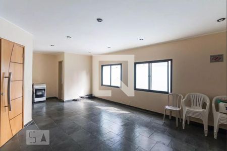 Apartamento à venda com 140m², 3 quartos e 1 vaga Apartamento à venda com 140m², 3 quartos e 1 vagaÁrea comum - Salão de festas