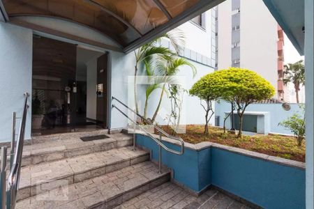 Apartamento à venda com 140m², 3 quartos e 1 vaga Apartamento à venda com 140m², 3 quartos e 1 vagaEntrada