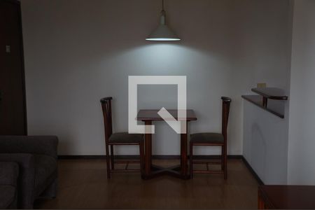 Sala de apartamento para alugar com 1 quarto, 44m² em Centro, Curitiba