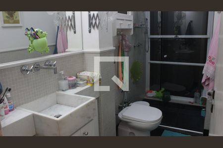 Apartamento à venda com 160m², 3 quartos e 1 vagaBanheiro 1