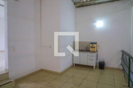 Casa à venda com 351m², 2 quartos e 4 vagasCozinha 2