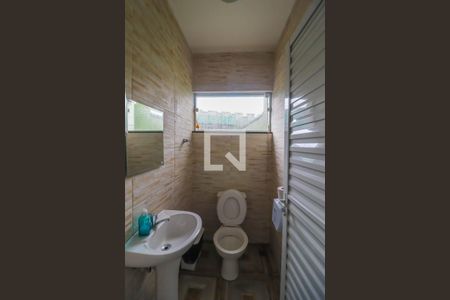 Casa à venda com 351m², 2 quartos e 4 vagasBanheiro