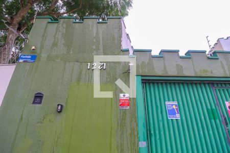 Casa à venda com 351m², 2 quartos e 4 vagasEntrada