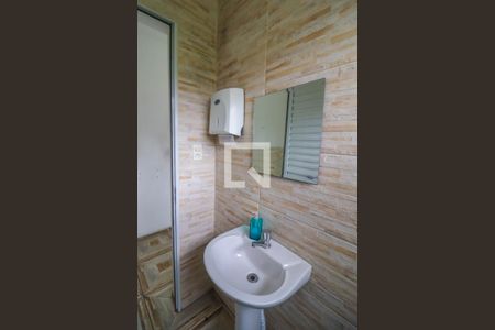 Casa à venda com 351m², 2 quartos e 4 vagasBanheiro