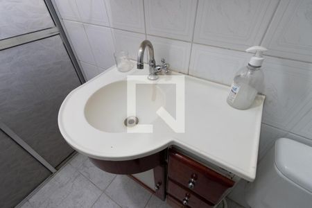 Casa à venda com 250m², 3 quartos e 2 vagas Casa à venda com 250m², 3 quartos e 2 vagasBanheiro 3