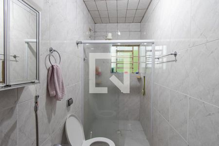 Casa à venda com 250m², 3 quartos e 2 vagas Casa à venda com 250m², 3 quartos e 2 vagasBanheiro 2