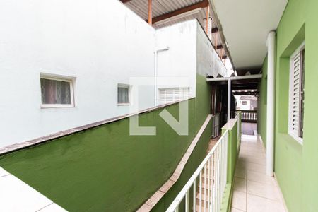 Casa à venda com 250m², 3 quartos e 2 vagas Casa à venda com 250m², 3 quartos e 2 vagasCorredor Sobrado