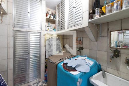 Casa à venda com 250m², 3 quartos e 2 vagas Casa à venda com 250m², 3 quartos e 2 vagasÁrea de Serviço