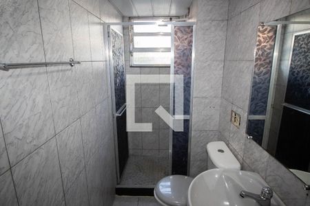 Apartamento à venda com 64m², 2 quartos e 1 vaga Apartamento à venda com 64m², 2 quartos e 1 vagaBanheiro