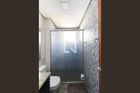 Apartamento à venda com 200m², 3 quartos e 3 vagas Apartamento à venda com 200m², 3 quartos e 3 vagasBanheiro da Suíte 3