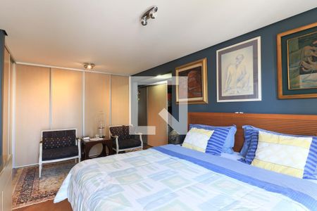 Apartamento à venda com 200m², 3 quartos e 3 vagas Apartamento à venda com 200m², 3 quartos e 3 vagasSuíte 1