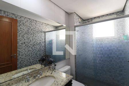 Apartamento à venda com 200m², 3 quartos e 3 vagas Apartamento à venda com 200m², 3 quartos e 3 vagasBanheiro da Suíte 3