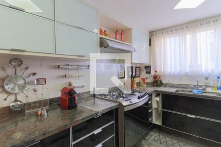 Apartamento à venda com 200m², 3 quartos e 3 vagas Apartamento à venda com 200m², 3 quartos e 3 vagasCozinha