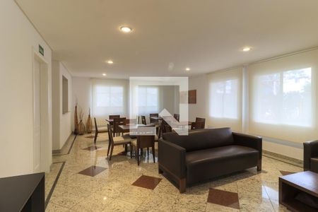 Apartamento à venda com 200m², 3 quartos e 3 vagas Apartamento à venda com 200m², 3 quartos e 3 vagasÁrea comum - Salão de festas