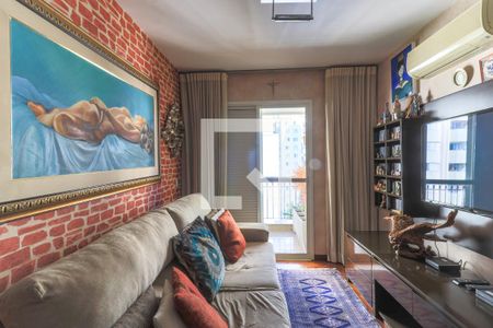 Apartamento à venda com 200m², 3 quartos e 3 vagas Apartamento à venda com 200m², 3 quartos e 3 vagasSala de TV