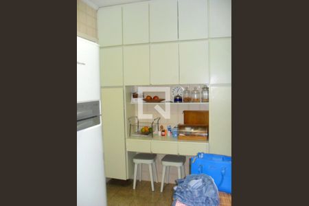 Casa à venda com 199m², 3 quartos e 2 vagas