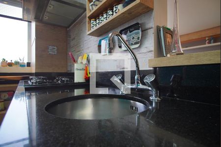 Apartamento à venda com 77m², 2 quartos e 2 vagasCozinha 