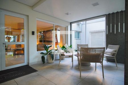 Apartamento à venda com 77m², 2 quartos e 2 vagasHall de entrada