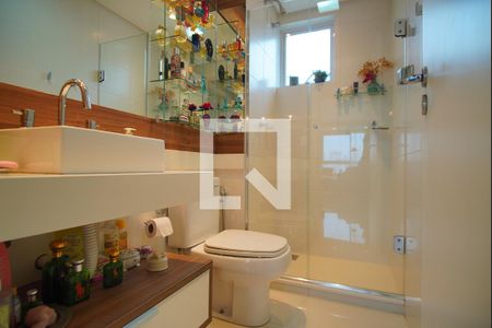 Apartamento à venda com 77m², 2 quartos e 2 vagasBanheiro Corredor 