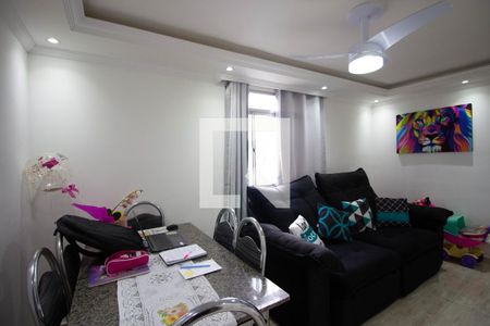 Sala de apartamento à venda com 2 quartos, 45m² em Vila Jacuí, São Paulo