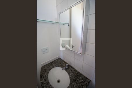 Apartamento à venda com 53m², 2 quartos e 1 vaga Apartamento à venda com 53m², 2 quartos e 1 vagaBanheiro