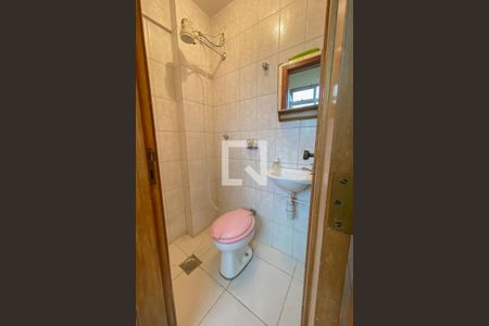 Apartamento à venda com 295m², 4 quartos e 6 vagasBanheiro de serviço