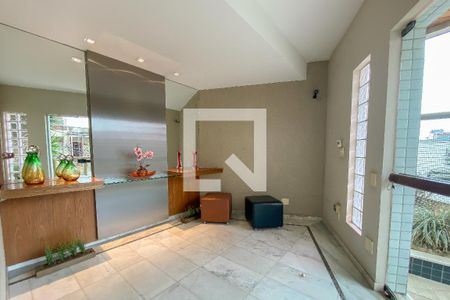 Apartamento à venda com 295m², 4 quartos e 6 vagasHall de entrada