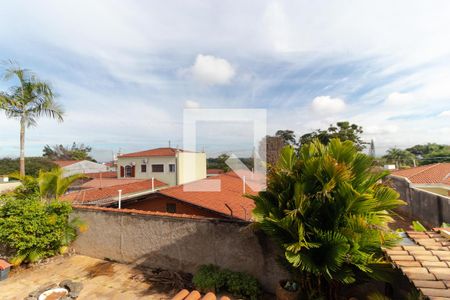 Casa à venda com 306m², 5 quartos e 6 vagas Casa à venda com 306m², 5 quartos e 6 vagasVista do Quarto 02