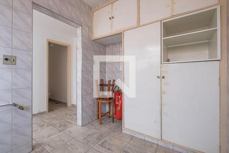 Apartamento à venda com 136m², 3 quartos e sem vaga Apartamento à venda com 136m², 3 quartos e sem vagaCozinha