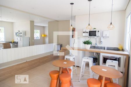 Apartamento à venda com 43m², 2 quartos e 1 vaga Apartamento à venda com 43m², 2 quartos e 1 vagaSalão de Festas