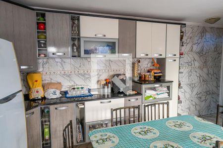 Casa à venda com 113m², 4 quartos e 3 vagas Casa à venda com 113m², 4 quartos e 3 vagasCozinha