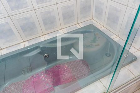 Casa à venda com 113m², 4 quartos e 3 vagas Casa à venda com 113m², 4 quartos e 3 vagasBanheiro da Suíte 1