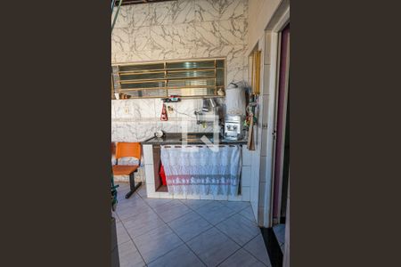 Casa à venda com 113m², 4 quartos e 3 vagas Casa à venda com 113m², 4 quartos e 3 vagasÁrea de Serviço