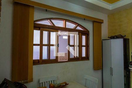 Casa à venda com 113m², 4 quartos e 3 vagas Casa à venda com 113m², 4 quartos e 3 vagasSala