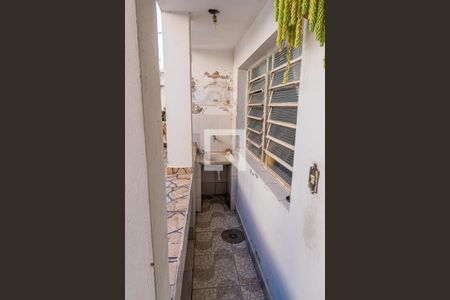 Casa à venda com 113m², 4 quartos e 3 vagas Casa à venda com 113m², 4 quartos e 3 vagasQuintal