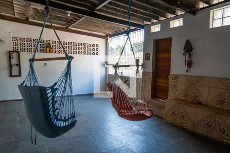 Casa à venda com 113m², 4 quartos e 3 vagas Casa à venda com 113m², 4 quartos e 3 vagasGaragem