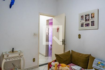 Casa à venda com 113m², 4 quartos e 3 vagas Casa à venda com 113m², 4 quartos e 3 vagasQuarto 1