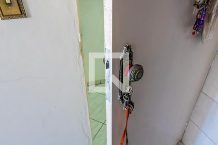 Casa à venda com 113m², 4 quartos e 3 vagas Casa à venda com 113m², 4 quartos e 3 vagasQuarto 2