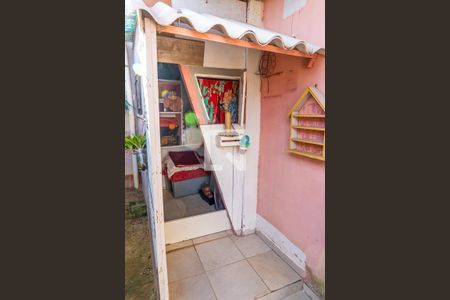 Casa à venda com 113m², 4 quartos e 3 vagas Casa à venda com 113m², 4 quartos e 3 vagasQuintal