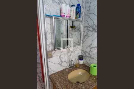 Casa à venda com 113m², 4 quartos e 3 vagas Casa à venda com 113m², 4 quartos e 3 vagasBanheiro de serviço