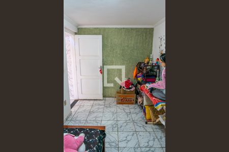 Casa à venda com 113m², 4 quartos e 3 vagas Casa à venda com 113m², 4 quartos e 3 vagasQuarto de Serviço