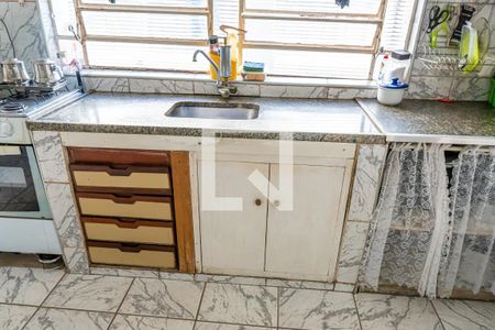 Casa à venda com 113m², 4 quartos e 3 vagas Casa à venda com 113m², 4 quartos e 3 vagasCozinha